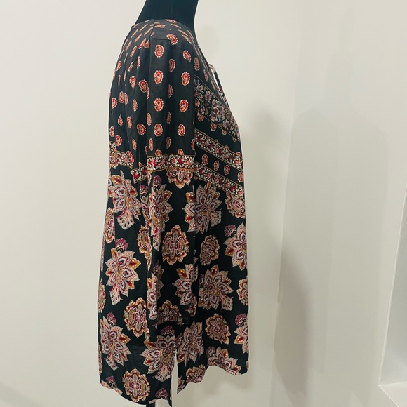 NWT Chico’s Parisian Medallion Blouse - Picture 7 of 13